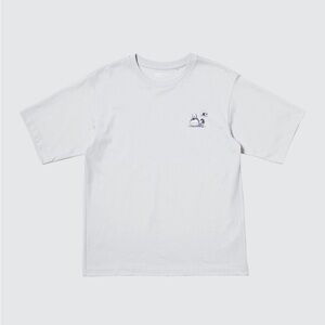 POP MART x Uniqlo Labubu - UT Graphic T-Shirt N America Exclusive- size L - Gray